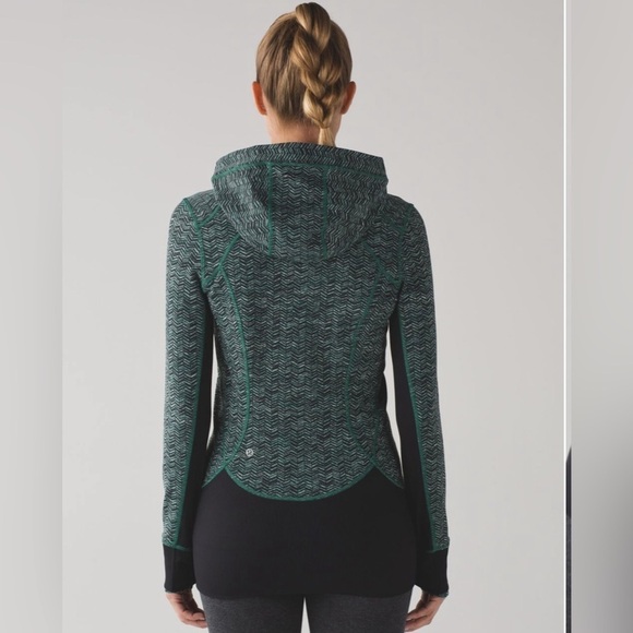 Lululemon Daily Practice Jacket Athleisure Training Sea Mist Deep Green Size 4 - Picture 2 of 16